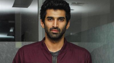 Disha Patani and Aditya Roy Kapoor's first look came out from the movie Malang, see here!