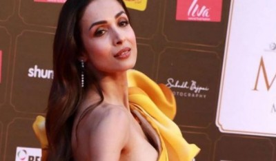 Malaika Arora's dress suddenly slipped down in the packed mehfil, and then...