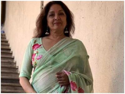 Neena Gupta shares video wearing gold necklace under lockdown