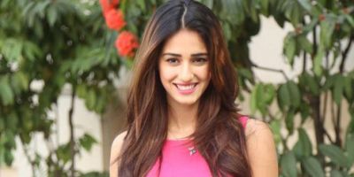 Bollywood actress Disha Patani's hot looks made fans crazy, see her viral photos here