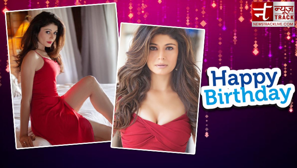 Birthday: Pooja Batra had an affair with this Bollywood actor but got married to this Villain!