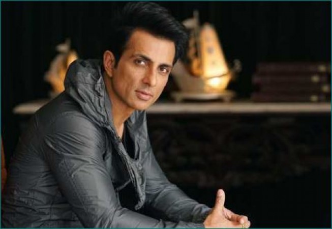 Fan asks Sonu Sood to drop him to Maldives, actor gives funny answer