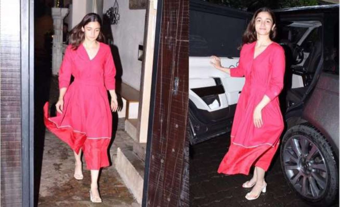 Flaunt your platforms like Alia and Ananya