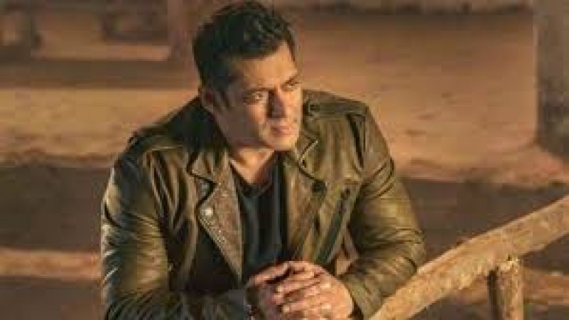 Salman Khan releases a ‘Being Strong’ fitness video, watch it here