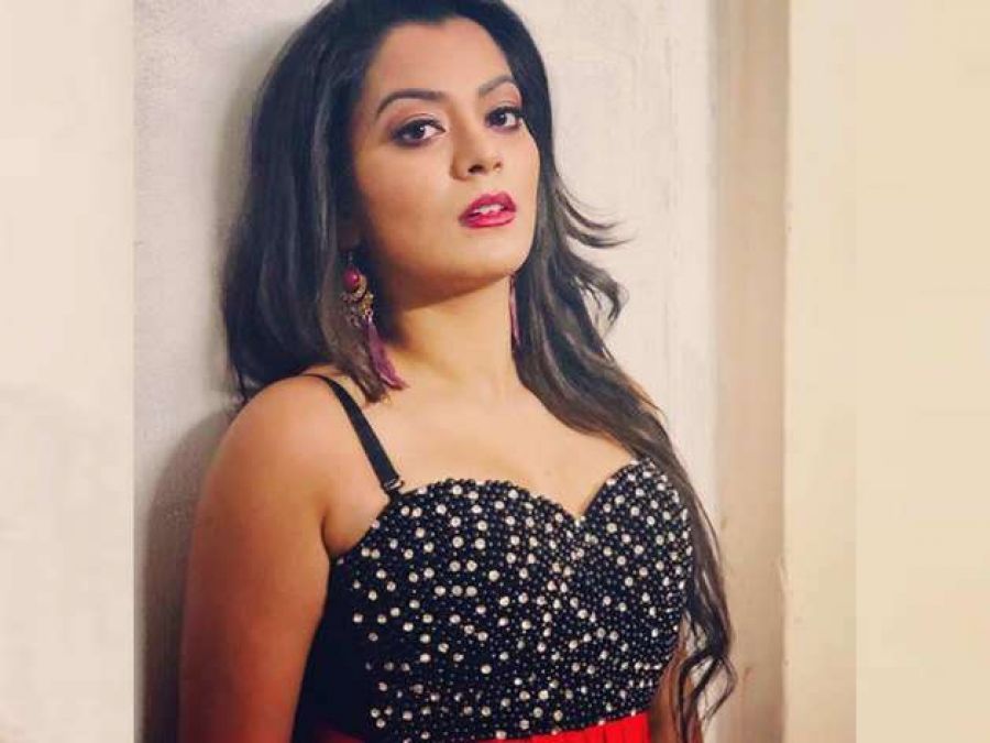 Bhojpuri actress Nidhi Jhas new song making headlines News T