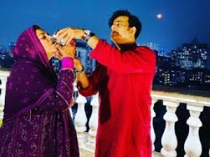 True love! The Bhojpuri superstar touches his wife's feet every night when she falls asleep