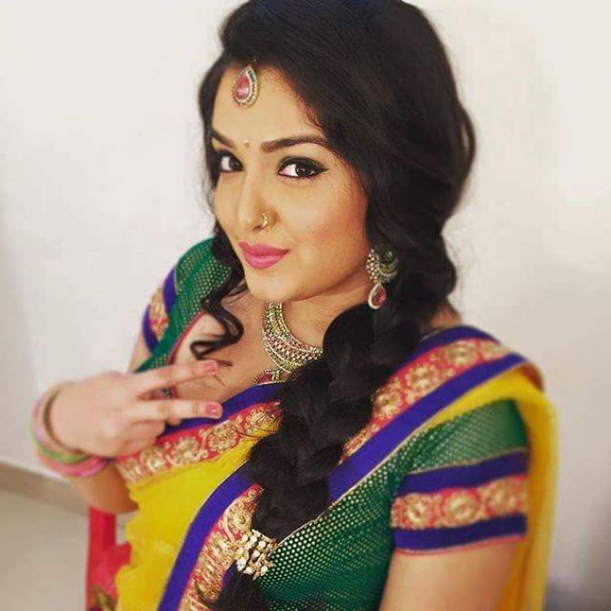 Amrapali is going to become a bride? see pictures