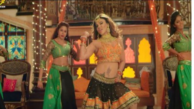 राखी सावंत के भोजपुरी गाने ने इंटरनेट पर लगाई आग, वीडियो देख फैंस हुए बेहाल