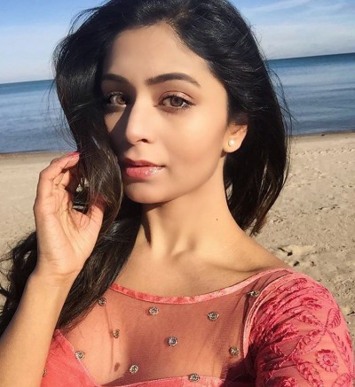 This Bengali actress shares her new picture on social media
