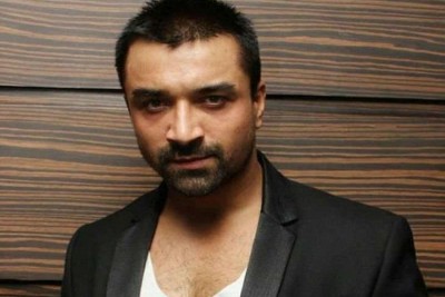 एजाज खान से पूछताछ के बाद एनसीबी ने टीवी कलाकार के घर मारा छापा, जब्त हुई ड्रग्स
