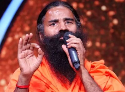 Yoga Guru Ramdev on The Sets Of ‘Indian Idol reveals big truth, know here