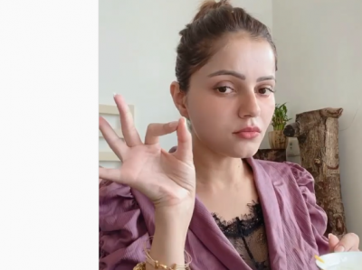 Rubina eating Biryani with curd, video viral