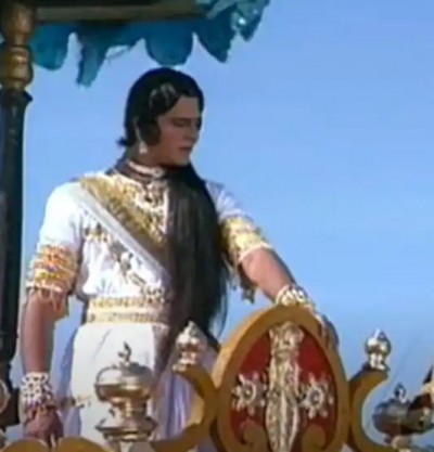 Arjun single-handedly takes revenge from Duryodhana on battlefield