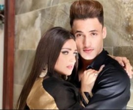 Asim announces his new song with Himanshi