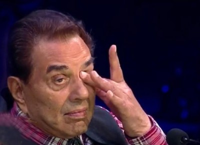 Tears from Dharmendra's eyes flashed by saying 'The doors are closing on me'