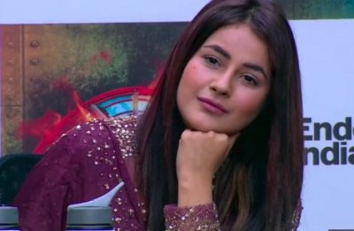BB13: Shehnaz reveals how she become personality from common girl in front of Siddharth