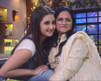 BB13: Rashmi's mother spoke on Siddharth's fight on the set, says 'I used to work in school...'
