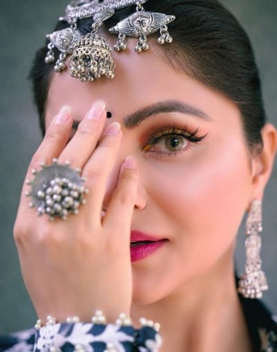 It is difficult to take my eyes off Rubina Dilaik's pictures