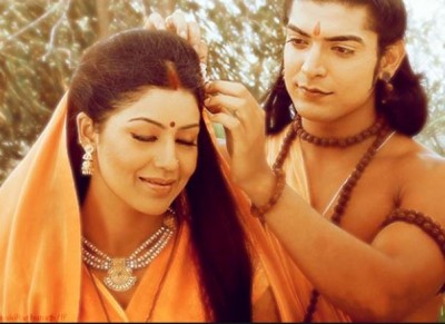 Gurmeet Chaudhary remembers old days from telecast of Ramayana