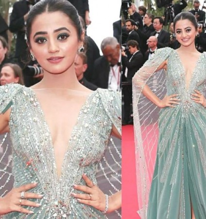 Cannes 2022: Helly Shah stuns on the red carpet