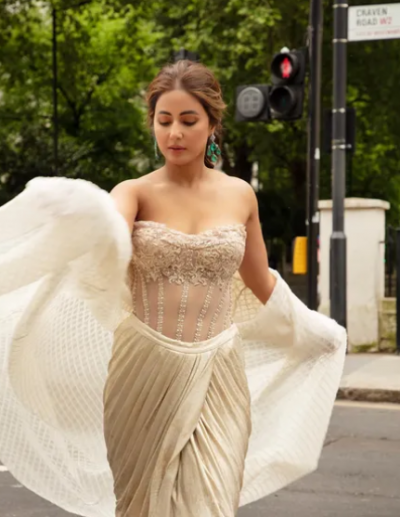 Hina Khan's new dress grabs attention at Cannes 2022
