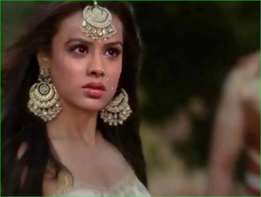 Nia Sharma's look from 'Naagin 4' revealed, fans going crazy