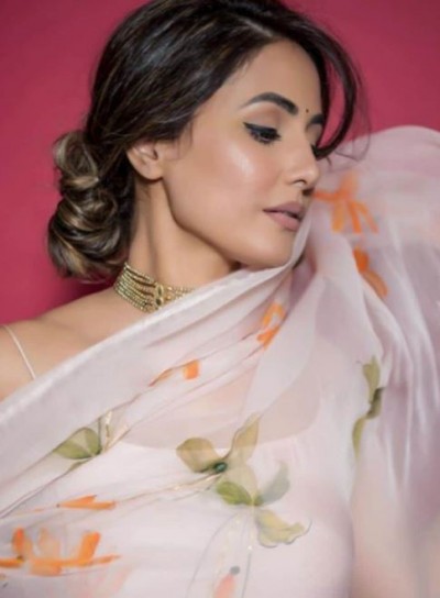 Bigg Boss 14: Hina Khan's traditional look steals hearts, see photos here