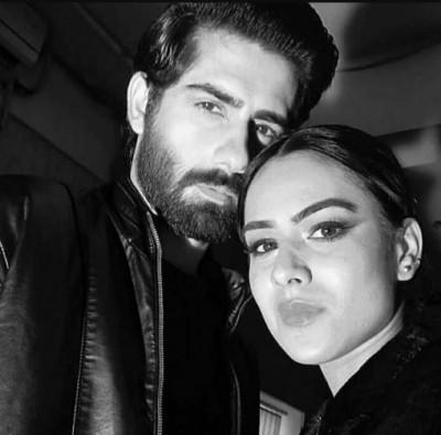 This famous superstar is dating Nia Sharma!