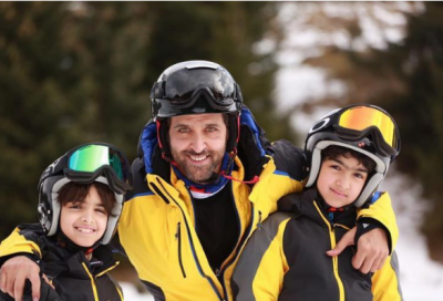 Hrithik Roshan's latest photo with sons will make you smile!