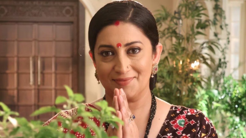Smriti Irani becomes highest-paid television actress as she returns to small screen