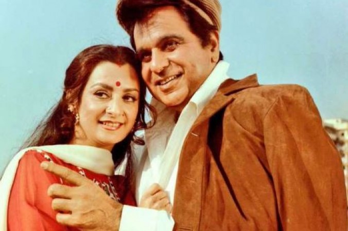 Saira Banu Was Only 12 When She Fell For Dilip Kumar, On Her Birthday ...