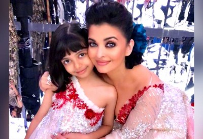 Aishwarya Rai shares adorable picture of daughter Aaradhya from their family Christmas party. See pics