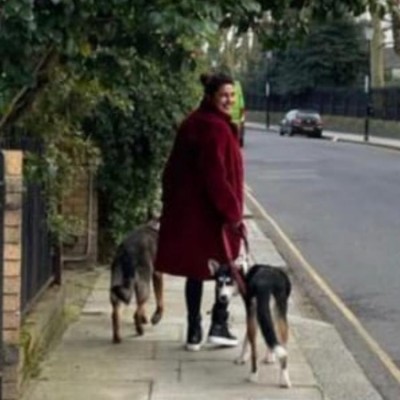 Priyanka Chopra enjoys the cool London breeze as she heads out for stroll with her pets