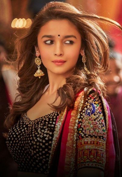 Is Alia Bhatt ready to do a woman-centric film with Director Ashwin?