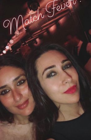 293px x 450px - Karishma Kapoor shares a 'match fever' selfie with Sister | NewsTrack  English 1