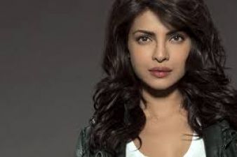 Priyanka becomes the first Bollywood actress to share movie profits