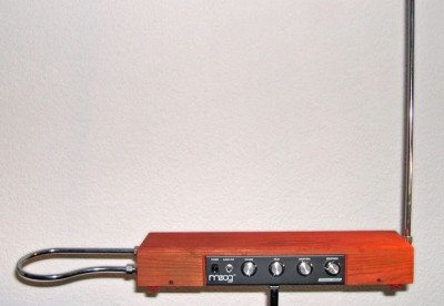 The Theremin: Unlocking the Mysteries of the Touchless Electronic Musical Instrument