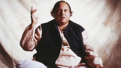 Does the son of the renowned Nusrat Fateh Ali Khan sound similar to Rahat Fateh Ali Khan?