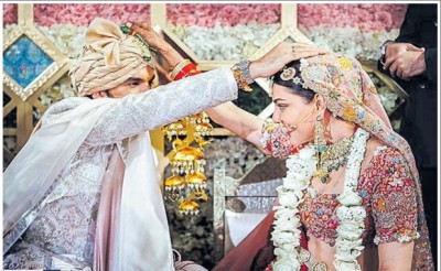 Secrets behind Kajol Agarwal's wedding, For you.