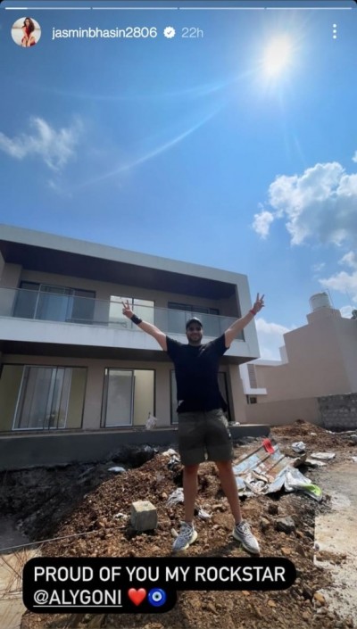 Jasmin Bhasin feels proud as Aly Goni poses in front of his new home