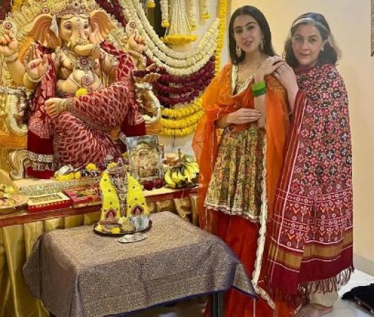 Sara Ali Khan celebrated Ganesh Chaturthi with her mother