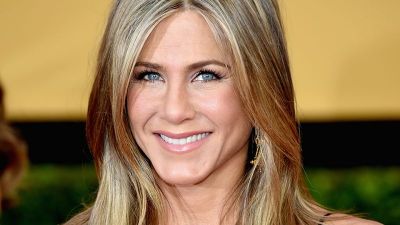 “I want to learn how to cook food but,” Says Jennifer Aniston