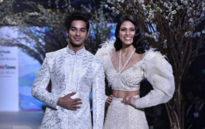 Ishaan Khatter and Malavika rock at the fashion show event