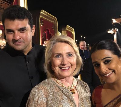 Isha Ambani Anand Piramal Wedding: Vidya Balan shares a photo with Hillary Clinton
