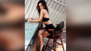 Roadies ex-contestant Benafsha Soonawalla shared her bold pictures!!