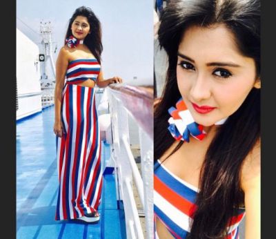 Kanchi Singh turned into a hot girl