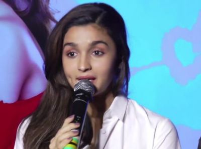 'I can't wake up and say sorry for being born in this family' Alia Bhatt on nepotism