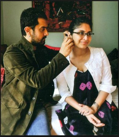 Aamir Khan Shares a pic with her “baiko”, shows the warmth of marriage bond