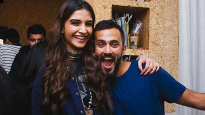 Anand Ahuja shares an adorable post for wife Sonam Kapoor, check it out here