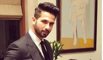 Shahid Kapoor with wife Mira head out for wedding, have a look !